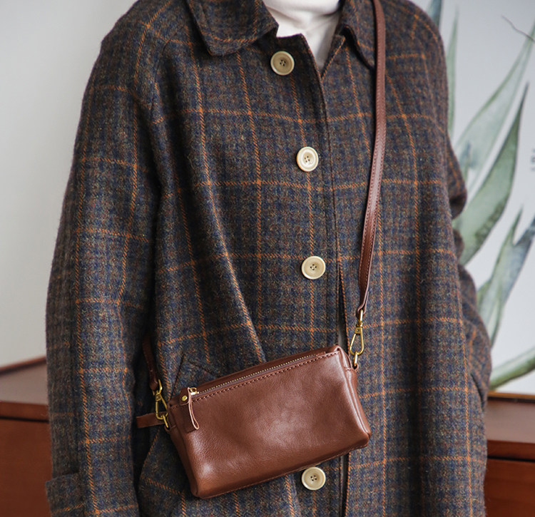 Women's crossbody bag