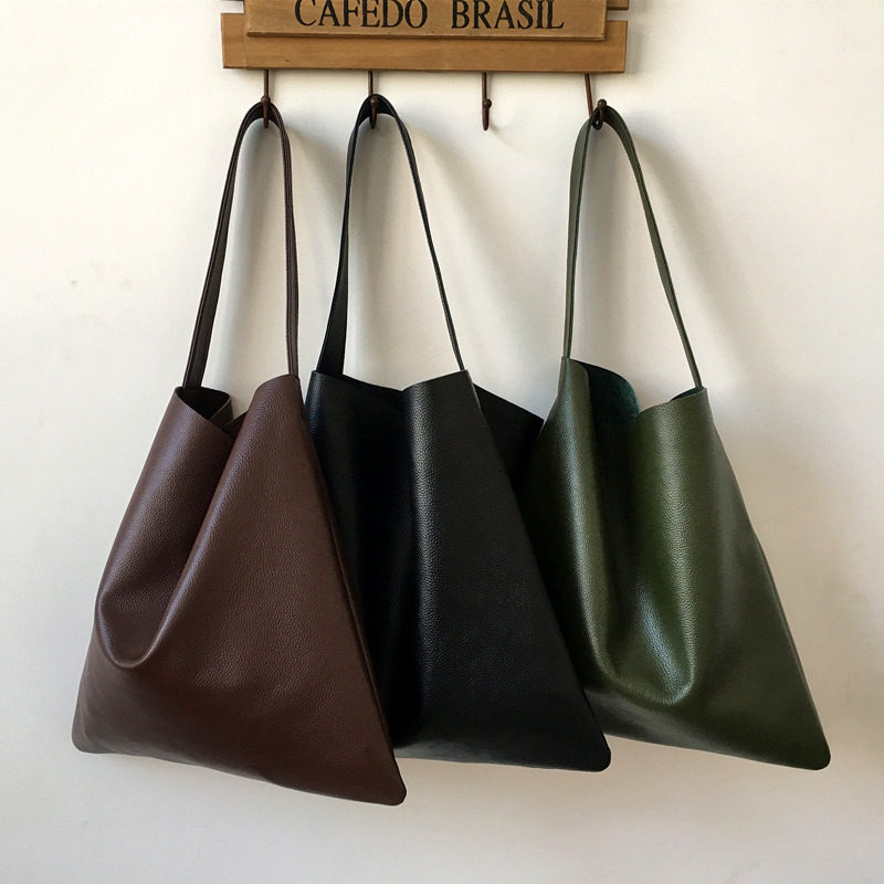 Women's shoulder bag