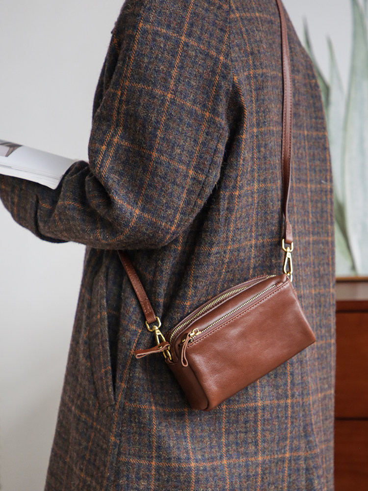 Women's crossbody bag
