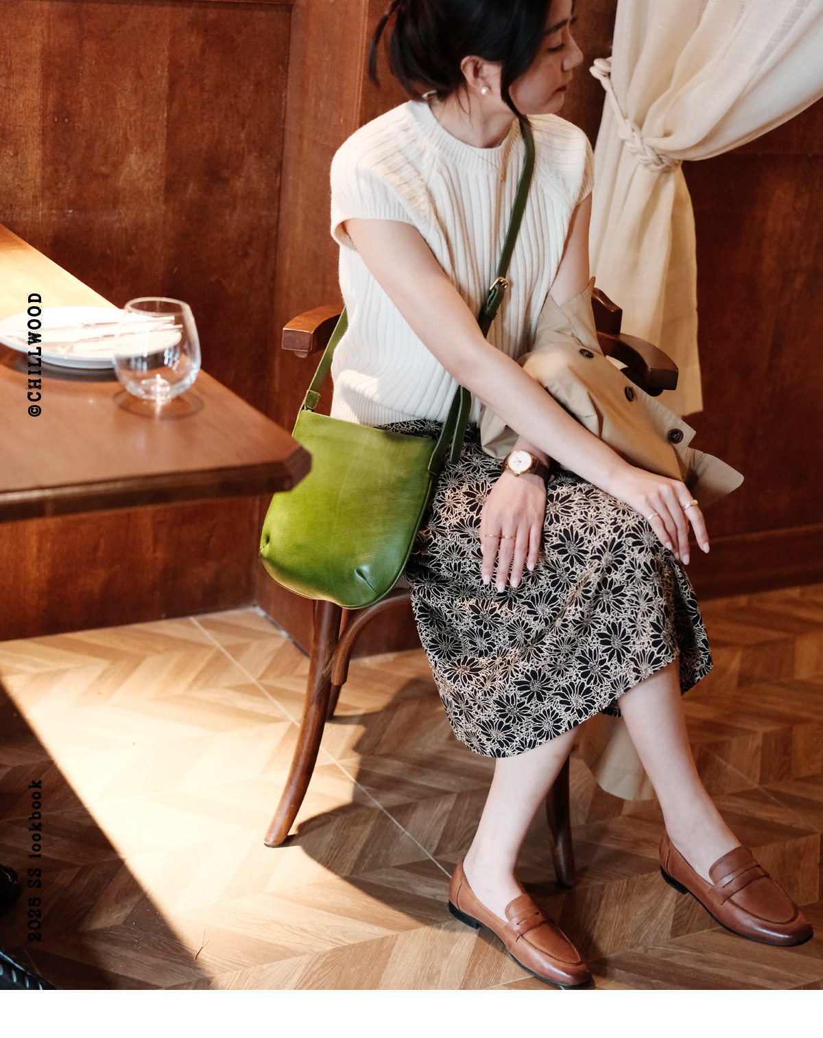 Women's shoulder bag