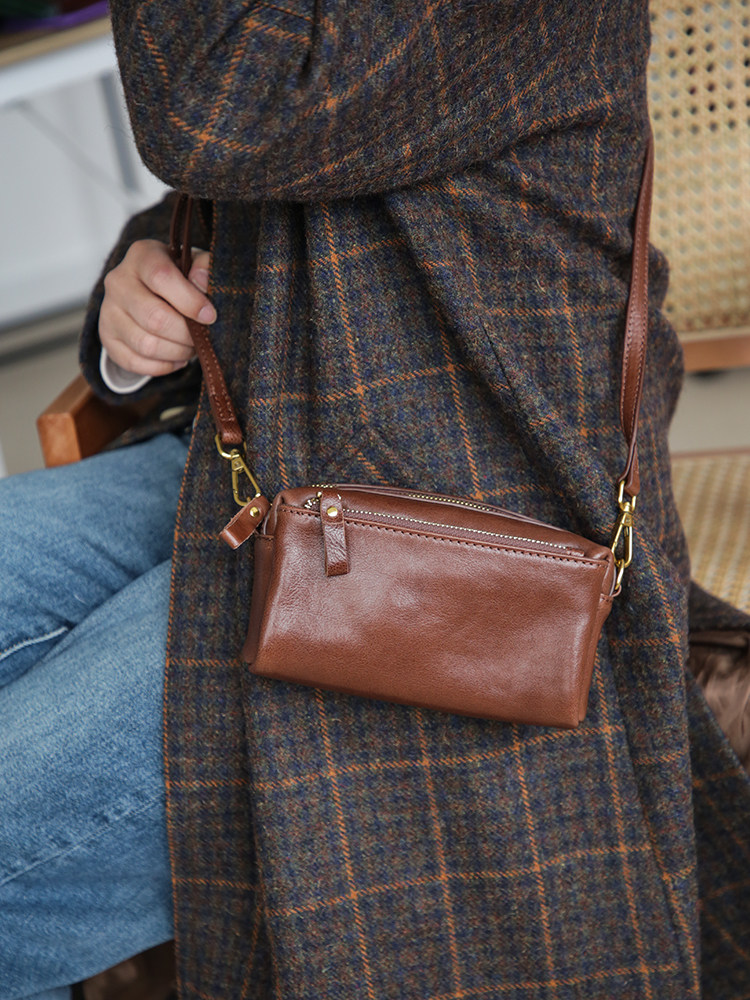Women's crossbody bag
