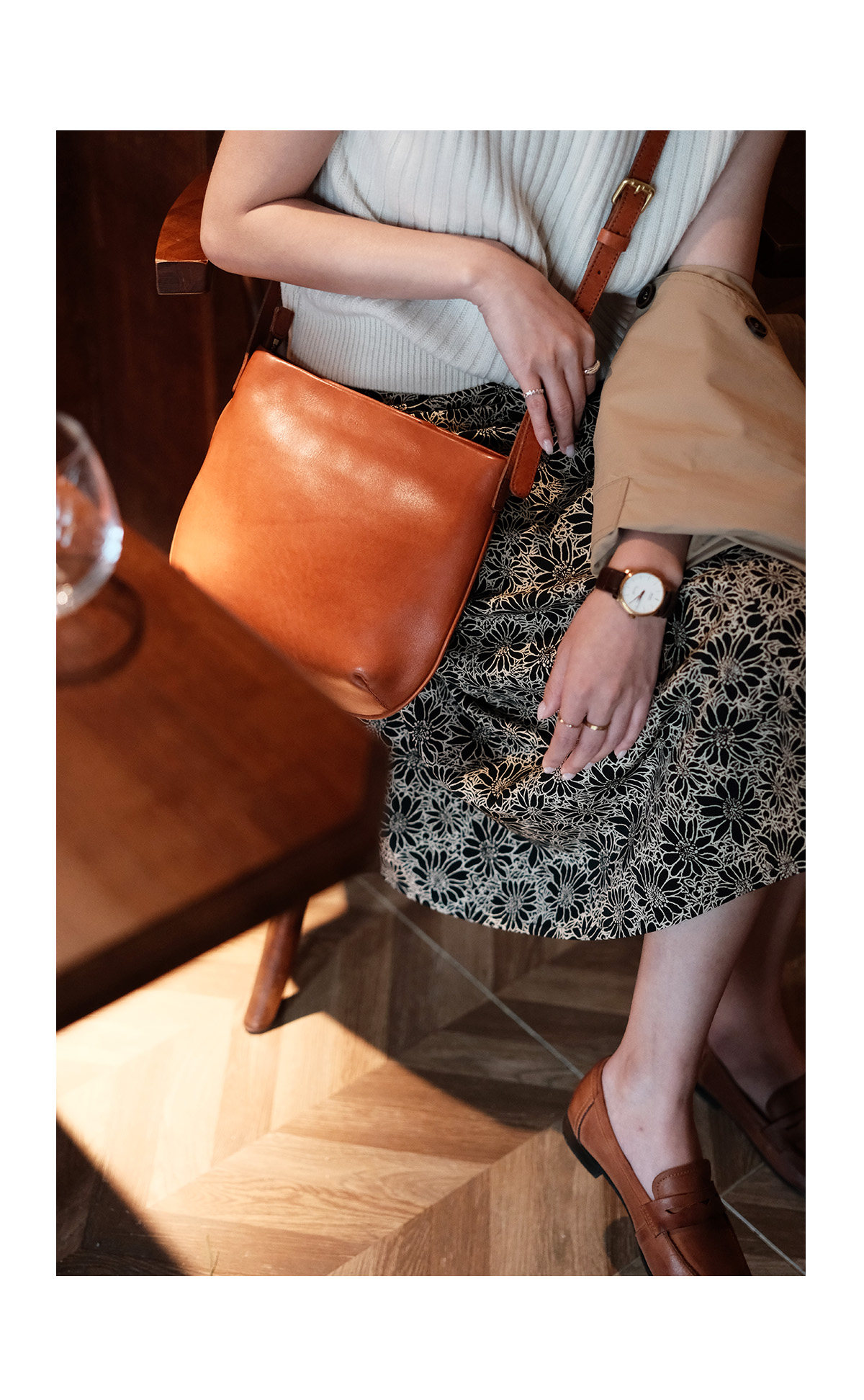Women's shoulder bag