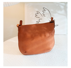Women's shoulder bag