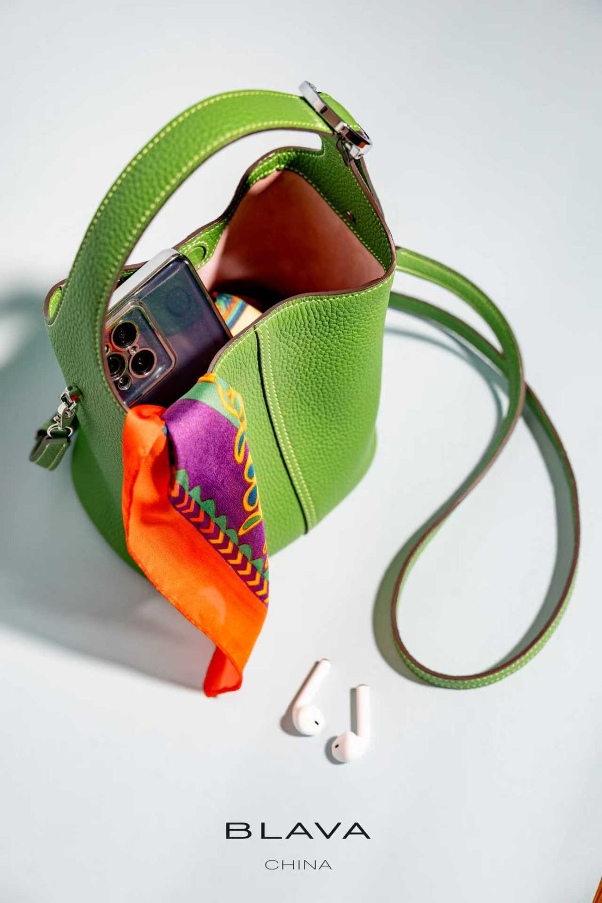 BLAVA Leather Bucket Bag