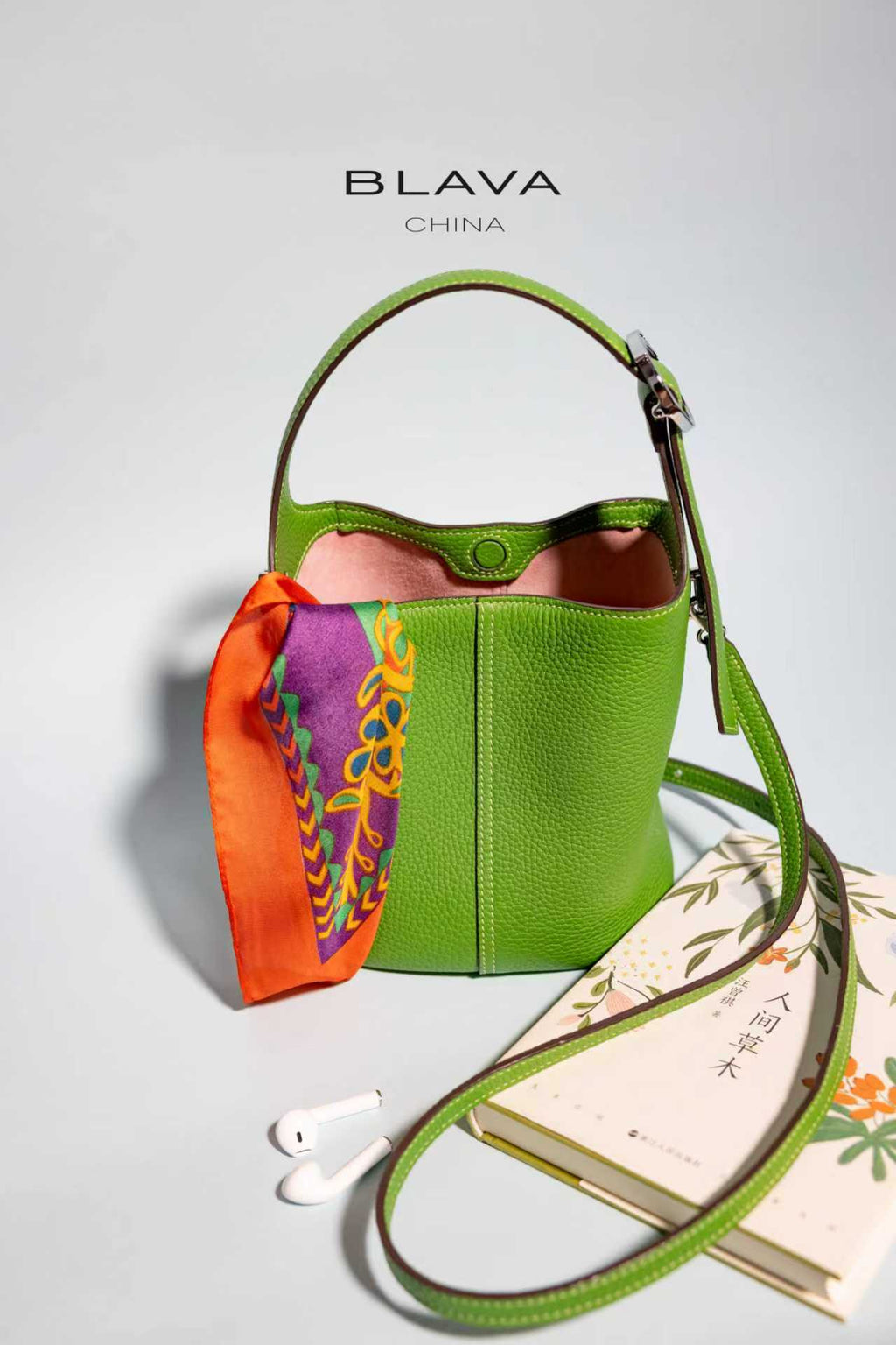 BLAVA Leather Bucket Bag