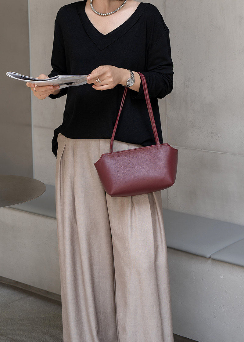 Women's shoulder bag