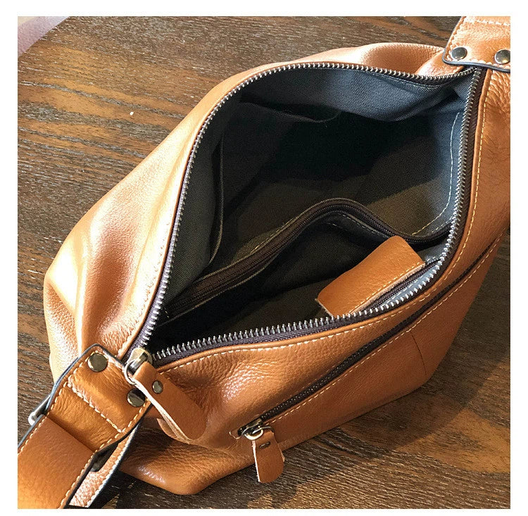 Women's shoulder bag