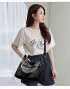 Women's shoulder bag