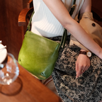Women's shoulder bag