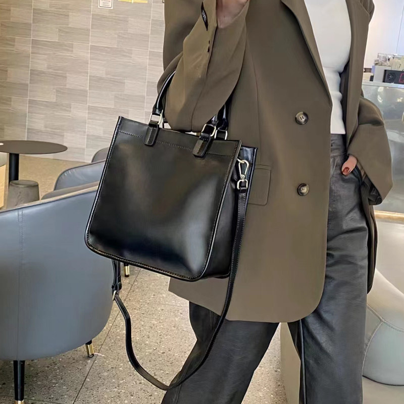 Women's bags