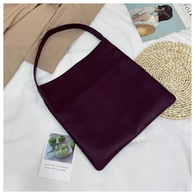 Women's shoulder bag