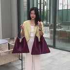 Women's shoulder bag